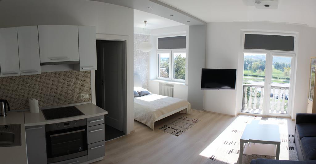Kaunas Center Apartments - K. Mindaugo G. Bilik gambar